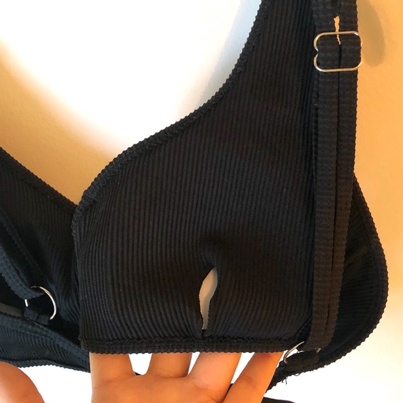 Black Zaful V-wired Ribbed Bikini Swimsuit - Picture 10 of 12